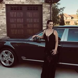 Meet your Posher, Cassie